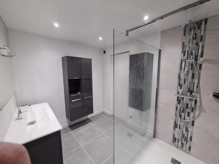 Salle de bain clé en main Étampes